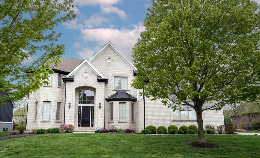 10298 Forest Meadow Cir, Fishers, IN 46040