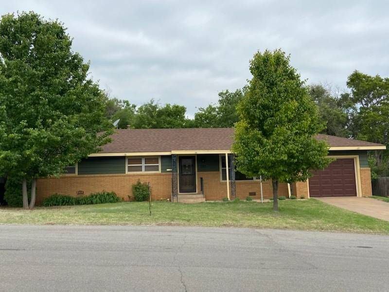 1515 Murray Dr, Alva, OK 73717