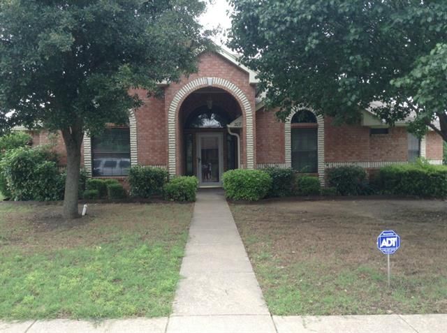 207 Brandon Way, Red Oak, TX 75154