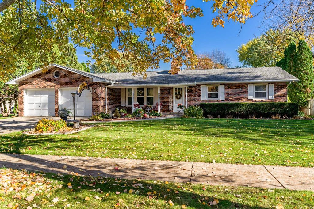 1014 N Grant Ave, Janesville, WI 53548 Trulia