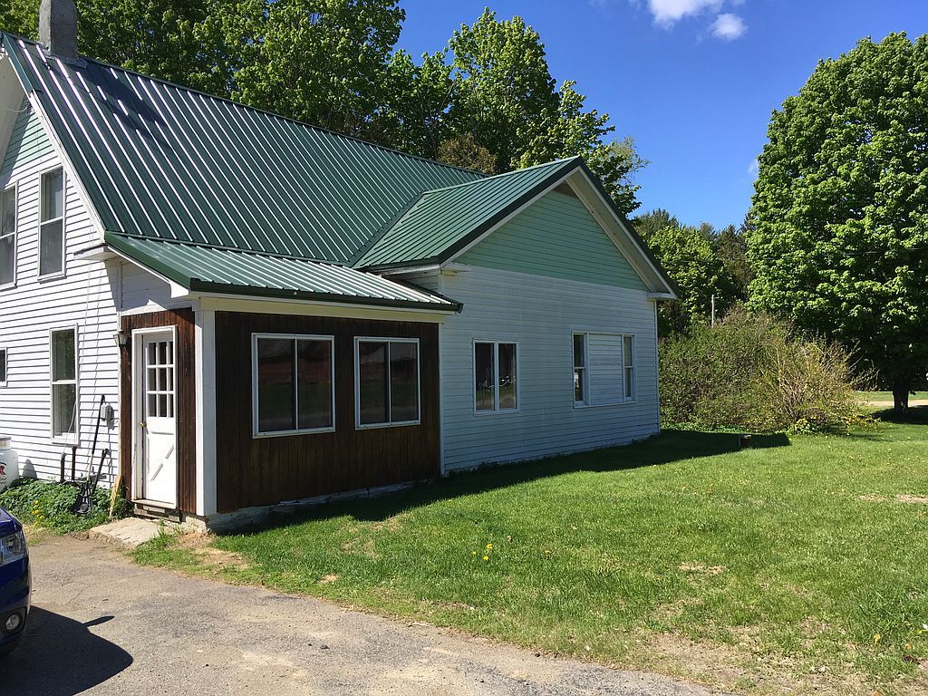 755 Main St, Springfield, ME 04487 Trulia