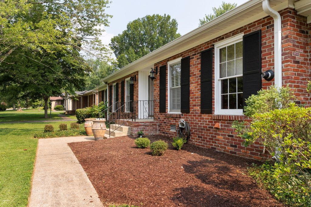 Seventeen Seventysix Estates Nashville Tn Real Estate Homes For Sale Trulia