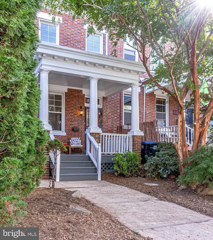 428 Luray Pl NW, Washington, DC 20010