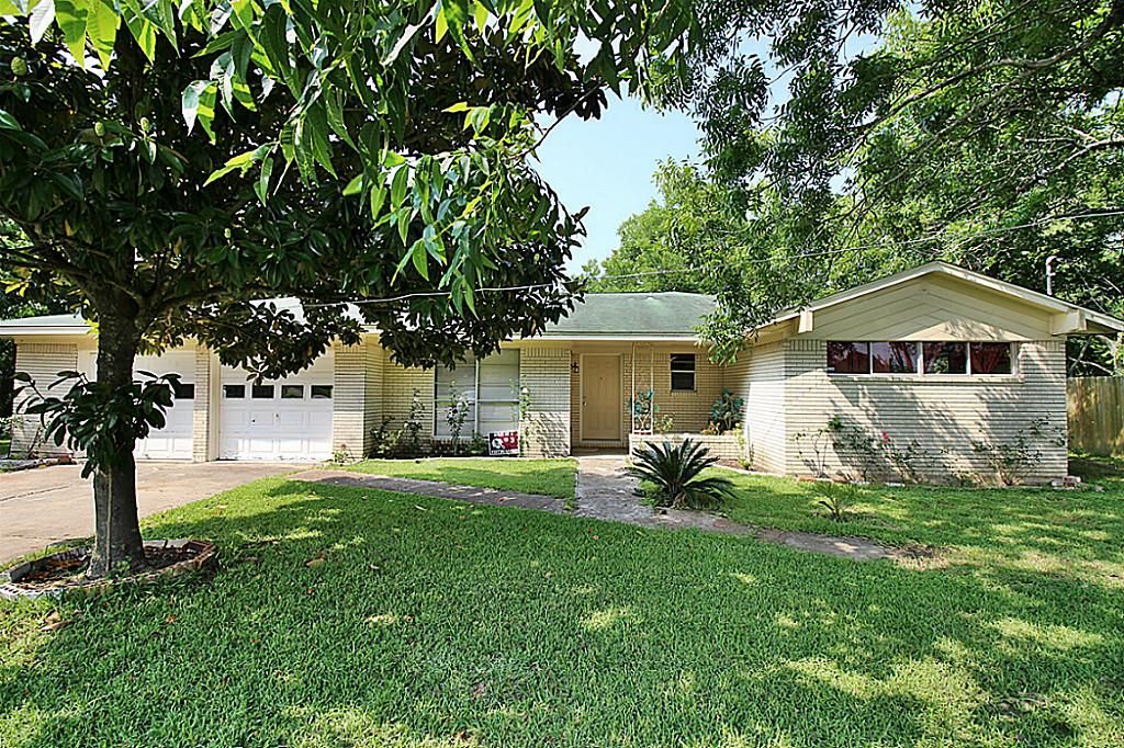 1806 W Texas Ave, Baytown, TX 77520 Trulia