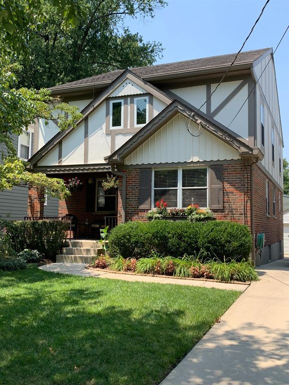3833 Homewood Rd, Cincinnati, OH 45227