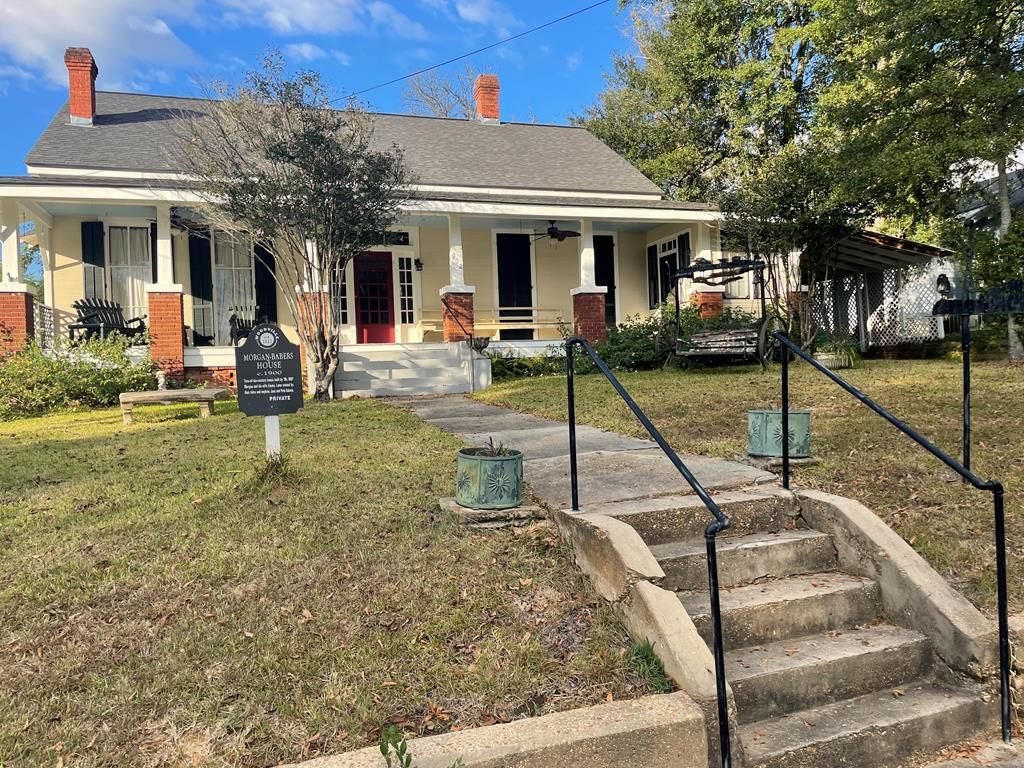 902 Main St, Woodville, MS 39669 MLS 20220726 Trulia