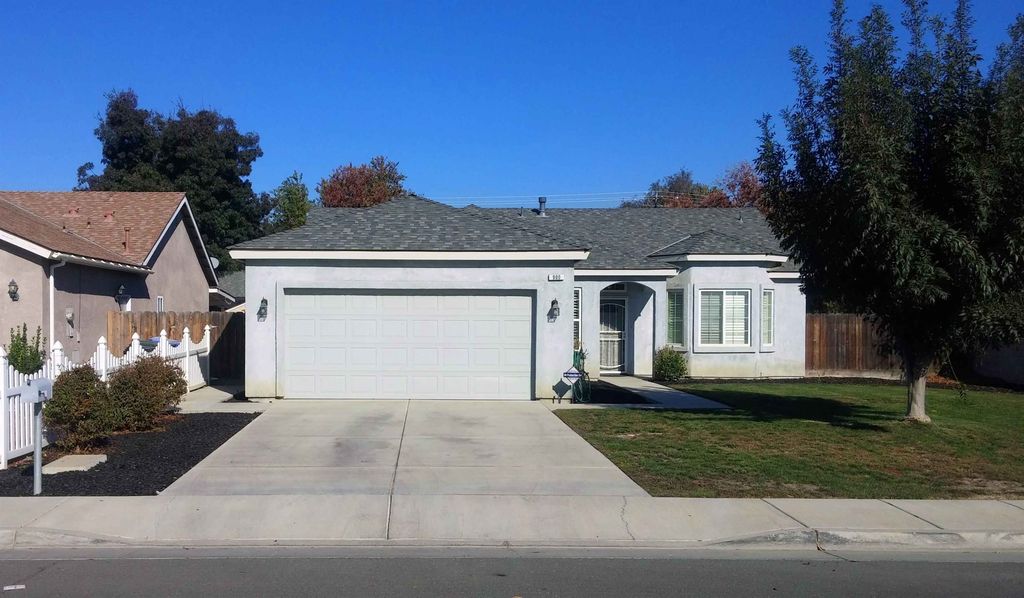 900 San Joaquin Ave, Corcoran, CA 93212 See Est. Value, Schools & More