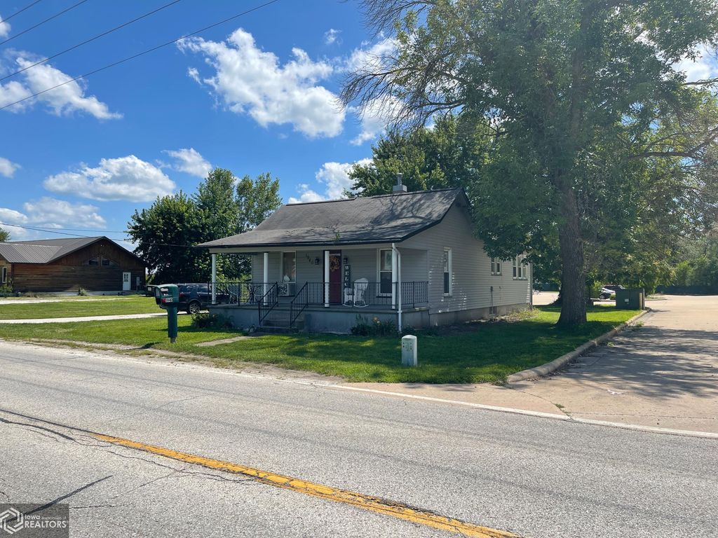 1940 Mulholland St, Nauvoo, IL 62354