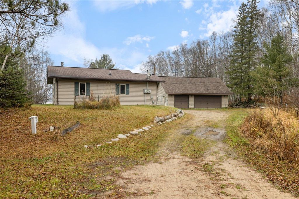 25672 County Road 51, Bovey, MN 55709