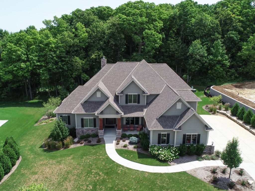 600 Talon Trl, Brookfield, WI 53045