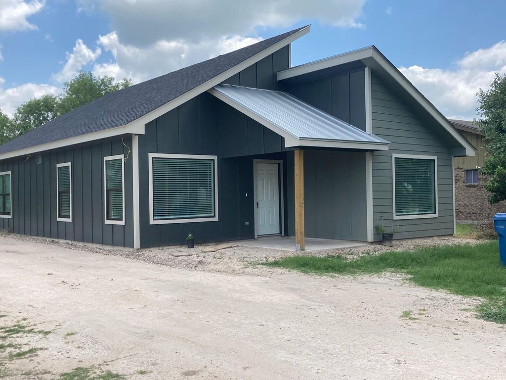 606 Alexander St, Three Rivers, TX 78071 Trulia