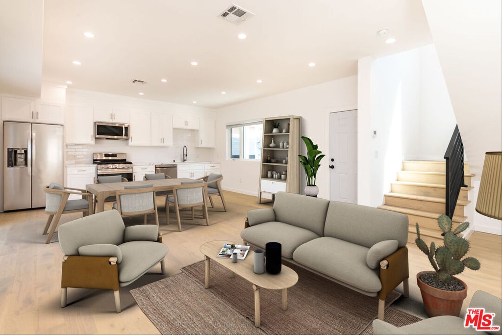 2817 S Mansfield Ave, Los Angeles, CA 90016