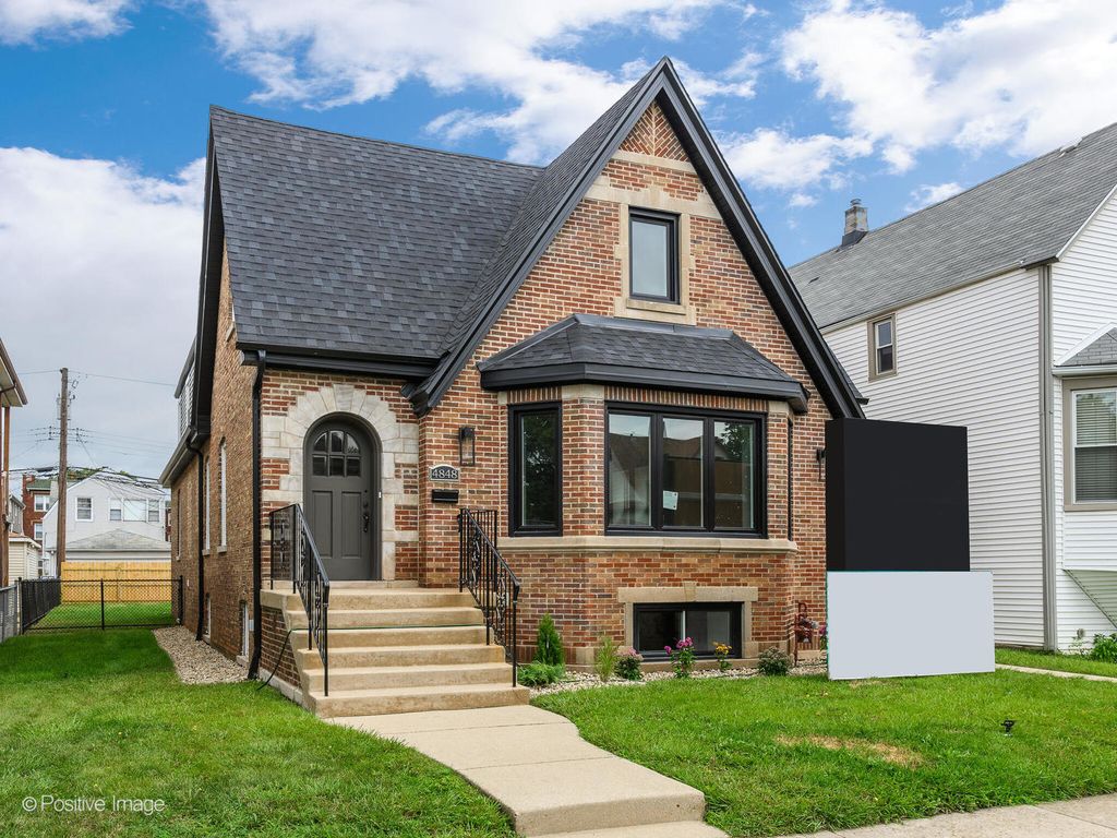 4848 W Berteau Ave, Chicago, IL 60641