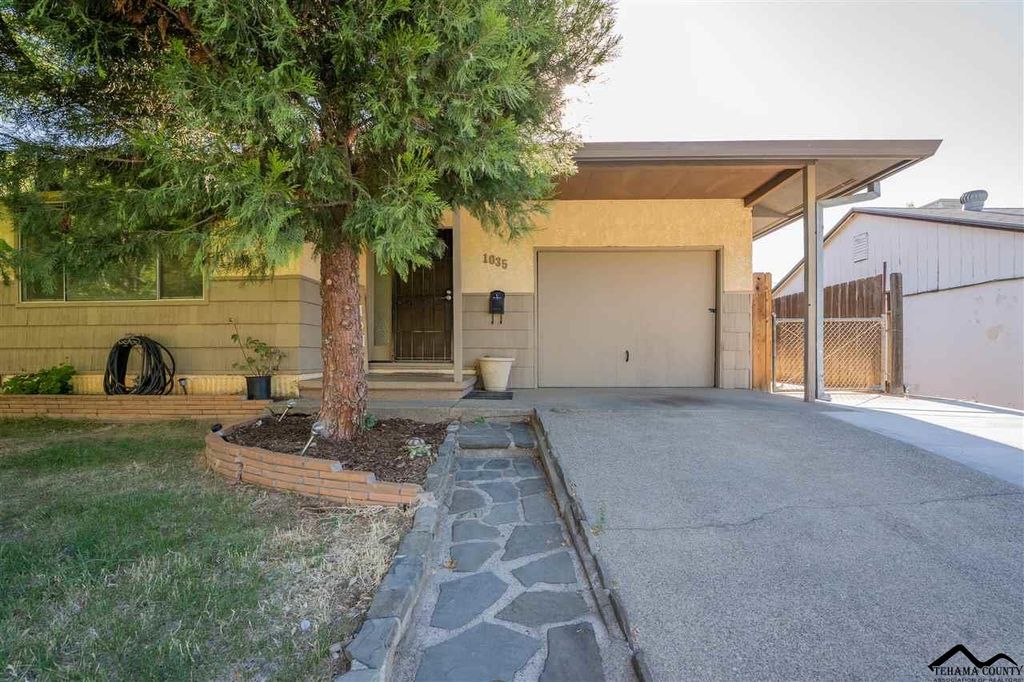 1035 Dumosa Dr, Red Bluff, CA 96080