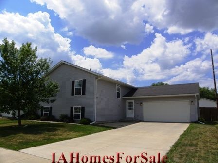 149 48th St, Marion, IA 52302