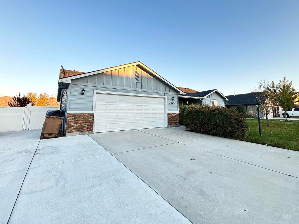 1771 Regency Way, Emmett, ID 83617