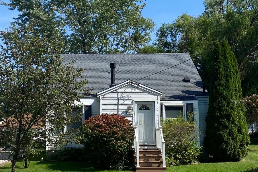 30581 E Pointe Dr, Gibraltar, MI 48173 Trulia