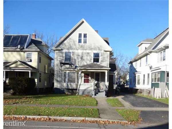 116 Earl St, Rochester, NY 14611