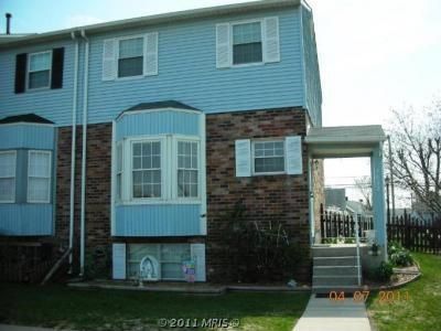 7002 Sollers Point Rd, Baltimore, MD 21222