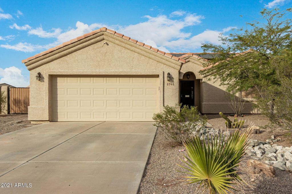 8948 W San Lazaro Dr, Arizona City, AZ 85123