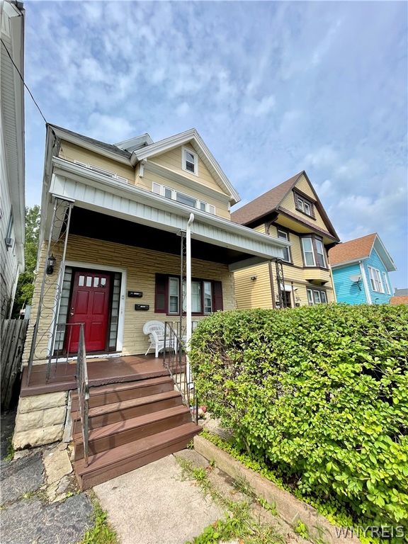 30 York St, Buffalo, NY 14213