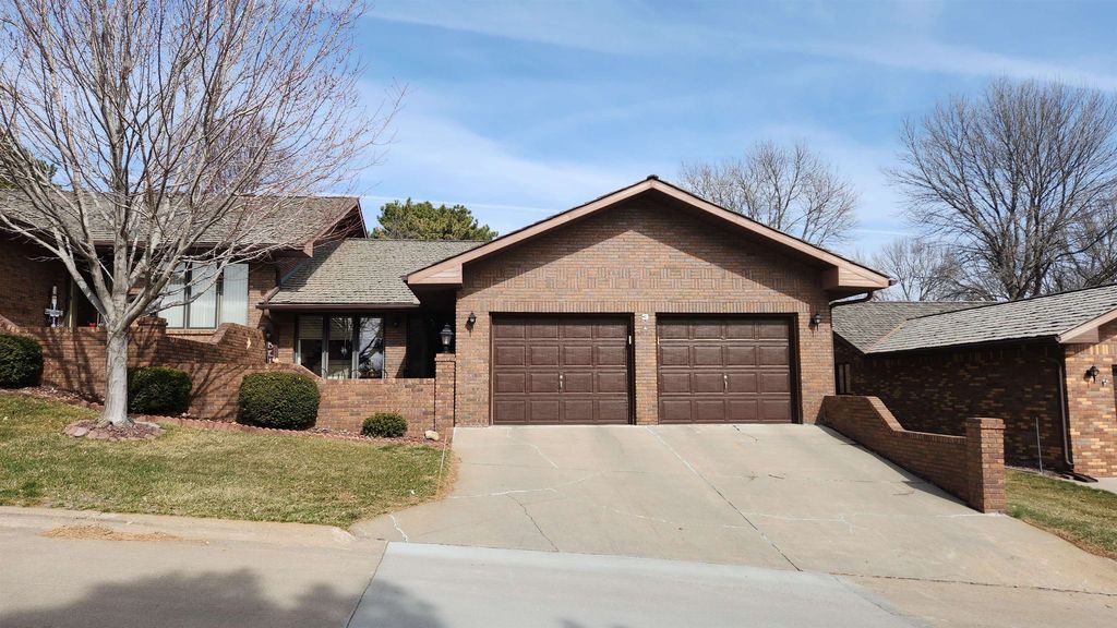 3 Indian Hills Dr, Kearney, NE 68847 Trulia