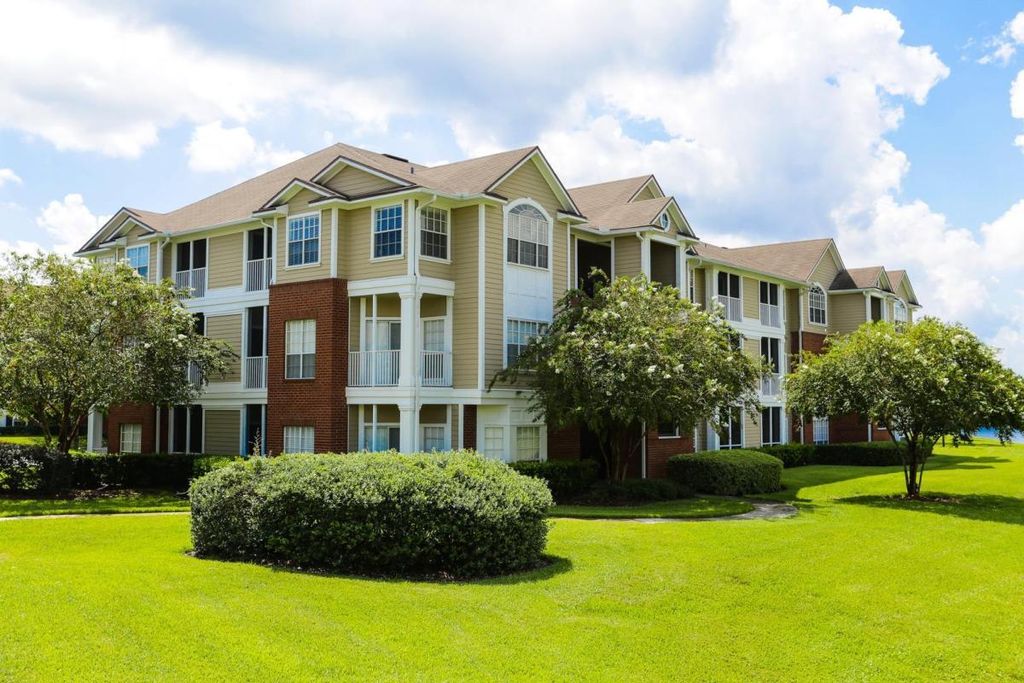 9800 Touchton Rd, Jacksonville, FL 32246