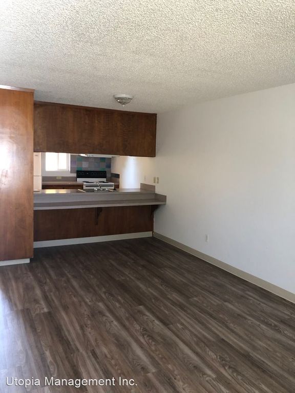 1021 24th St, Bellingham, WA 98225