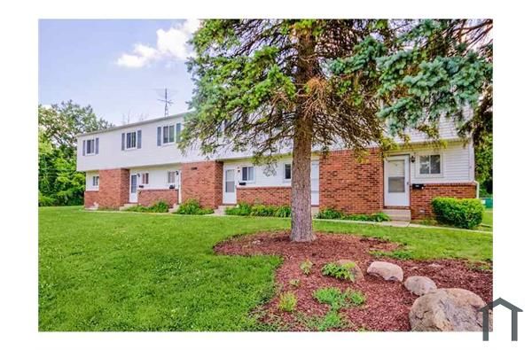 1443 Brooke Park Dr #2, Toledo, OH 43612