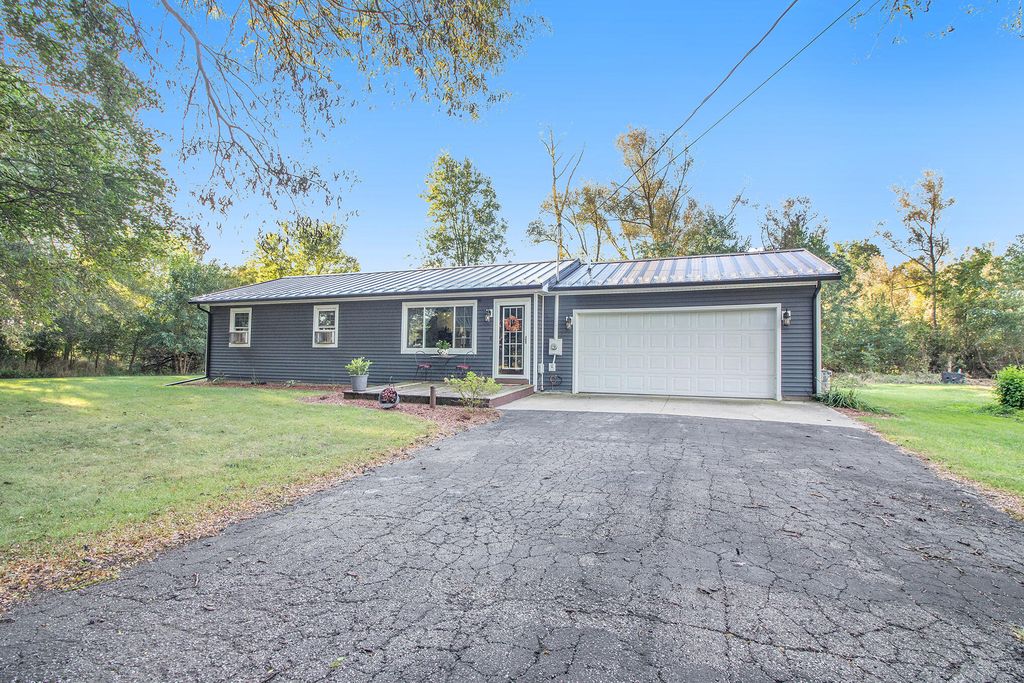 139 Boadway St, Spring Arbor, MI 49283