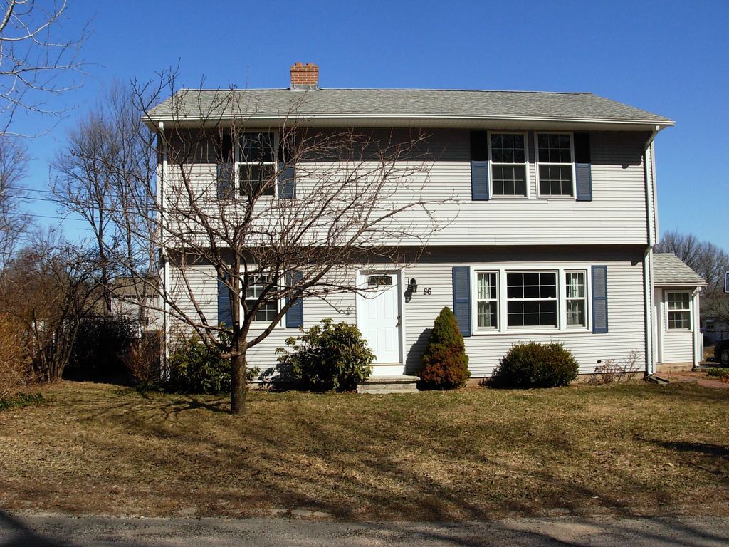 86 Connecticut Ave, West Springfield, MA 01089