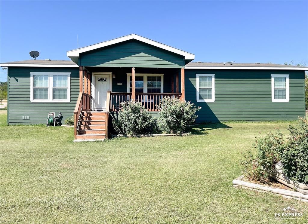 1404 Avenue J, Cisco, TX 76437