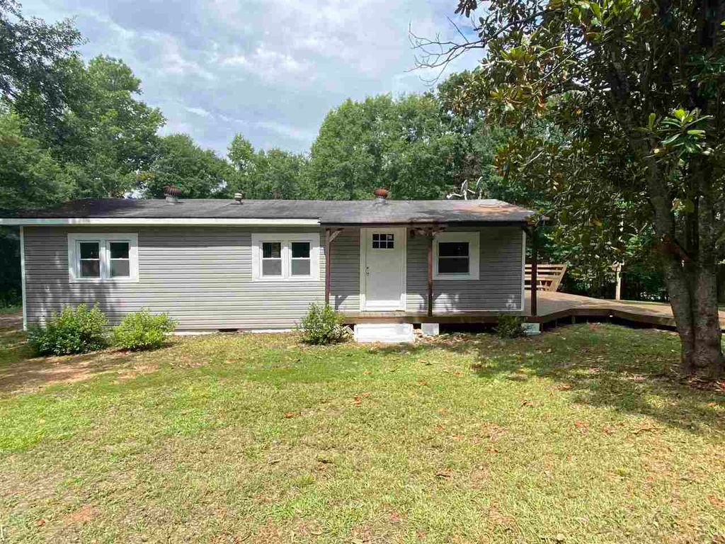 545 N McDonough Rd, Griffin, GA 30223