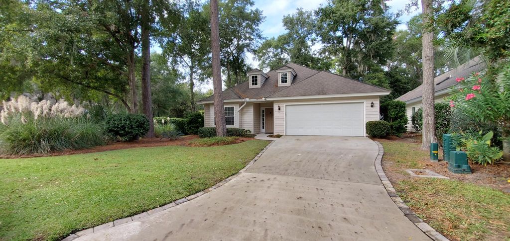 51 E Morgan Ct, Hilton Head Island, SC 29926