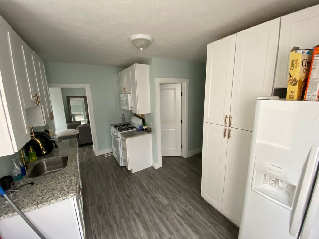 31593161 Scranton Rd 3161, Cleveland, OH 44109 Trulia