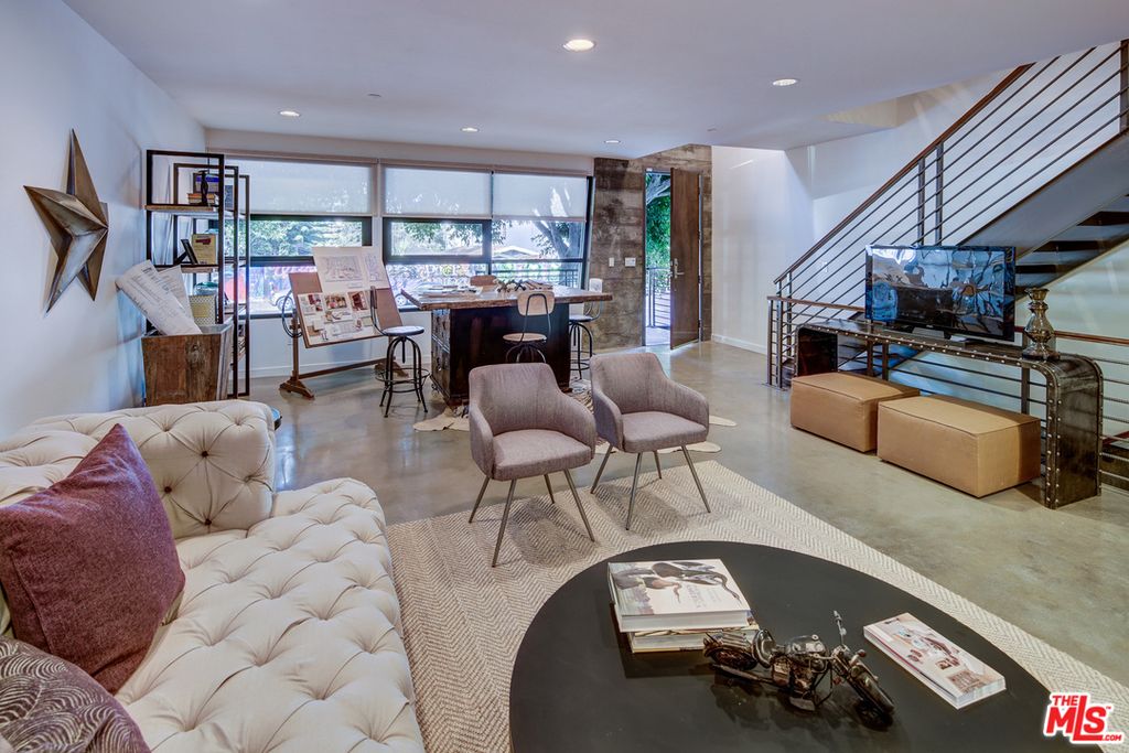 1411 Innes Pl, Venice, CA 90291
