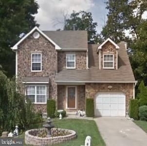 6 Paige Ct, Cherry Hill, NJ 08002