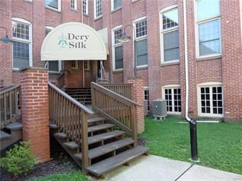 101 Race St #109, Catasauqua, PA 18032