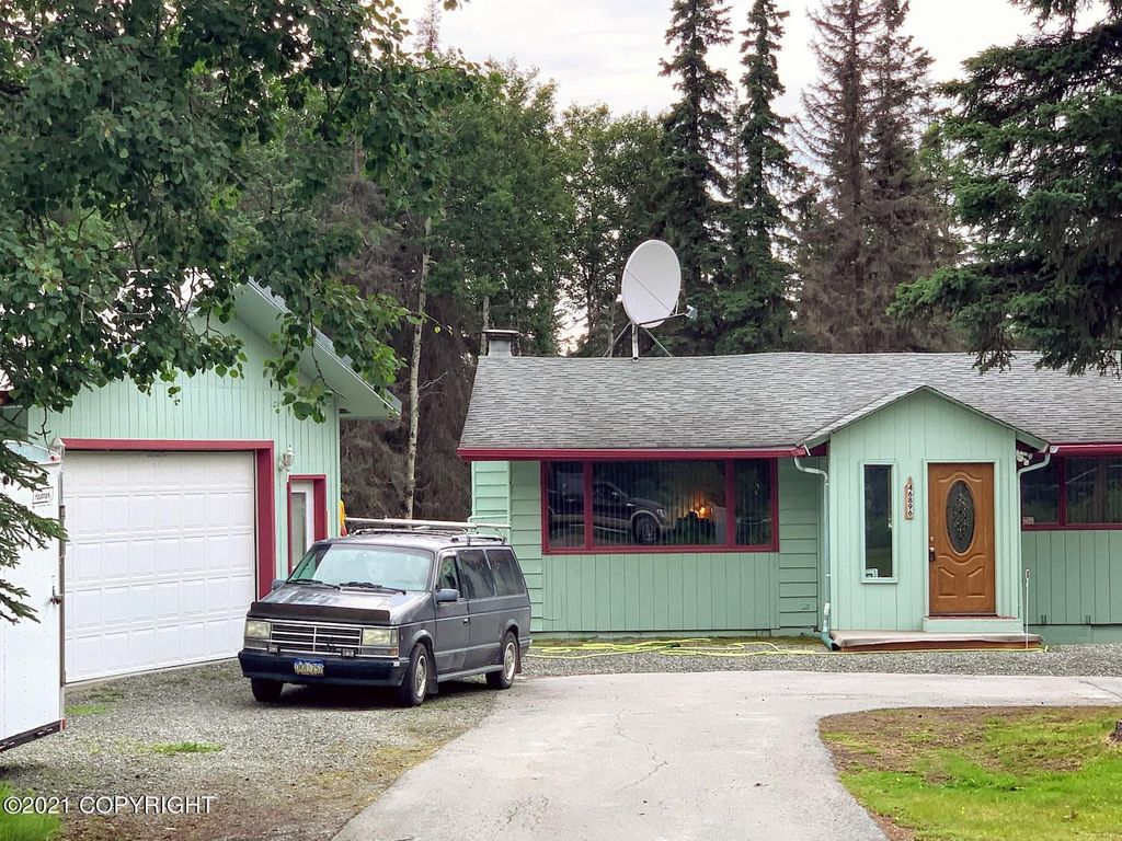 46896 Base Rd, Soldotna, AK 99669