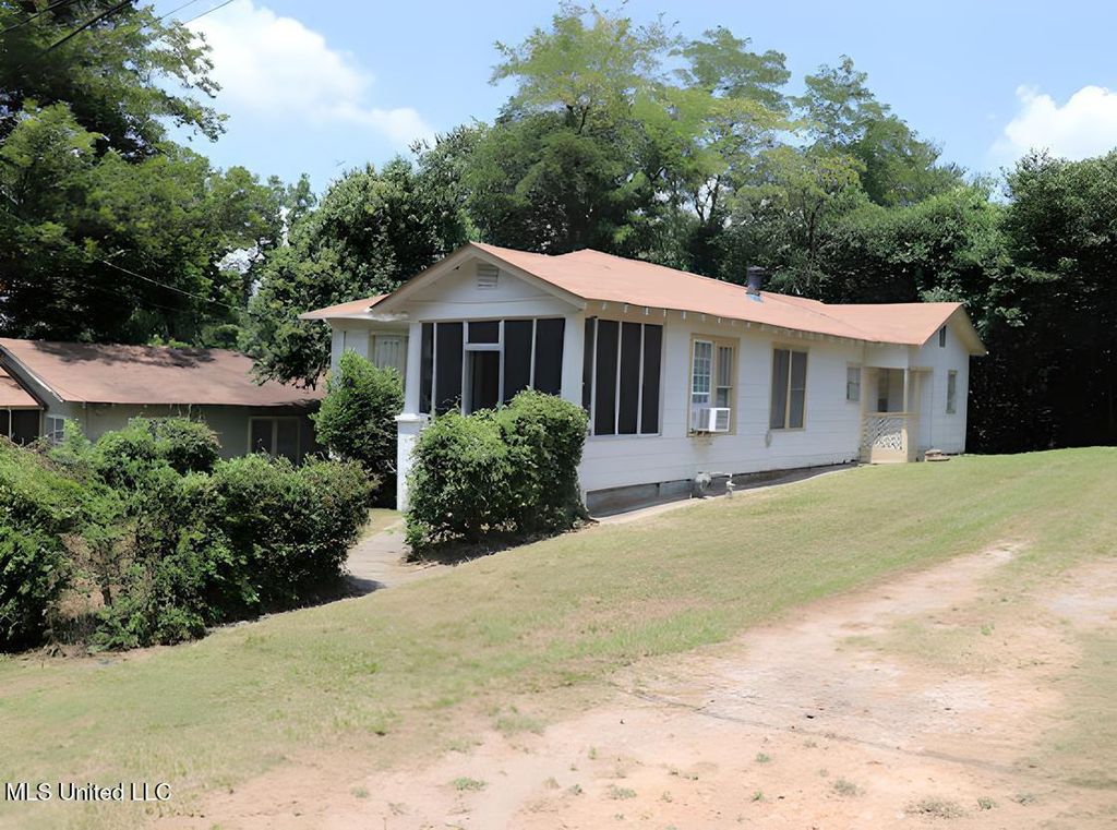 Rigby St, Vicksburg, MS 39180 | MLS# 4120472 - Trulia | Trulia