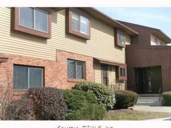 303 Summer Hill Dr, South Windsor, CT 06074