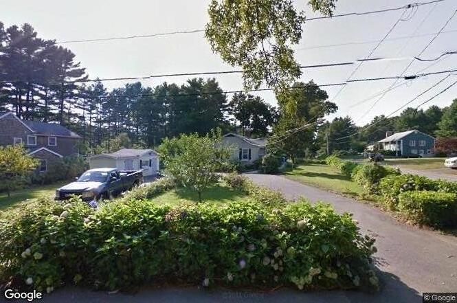 515 Old Post Rd, Walpole, MA 02081