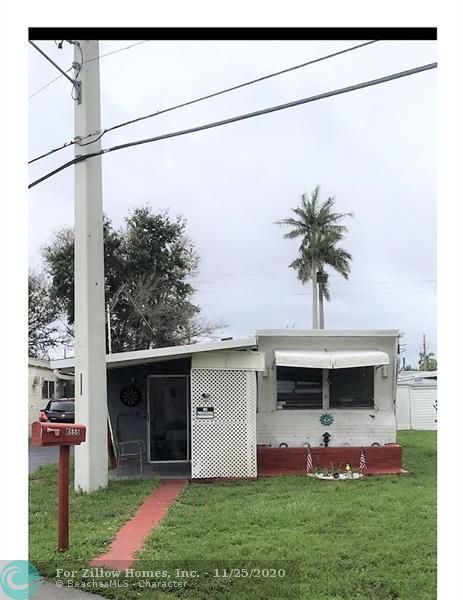 8556 Berkley Dr, Davie, FL 33324