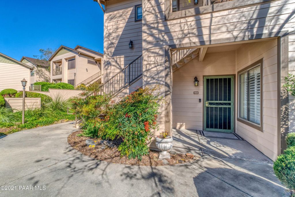 1975 Blooming Hills Dr #113, Prescott, AZ 86301