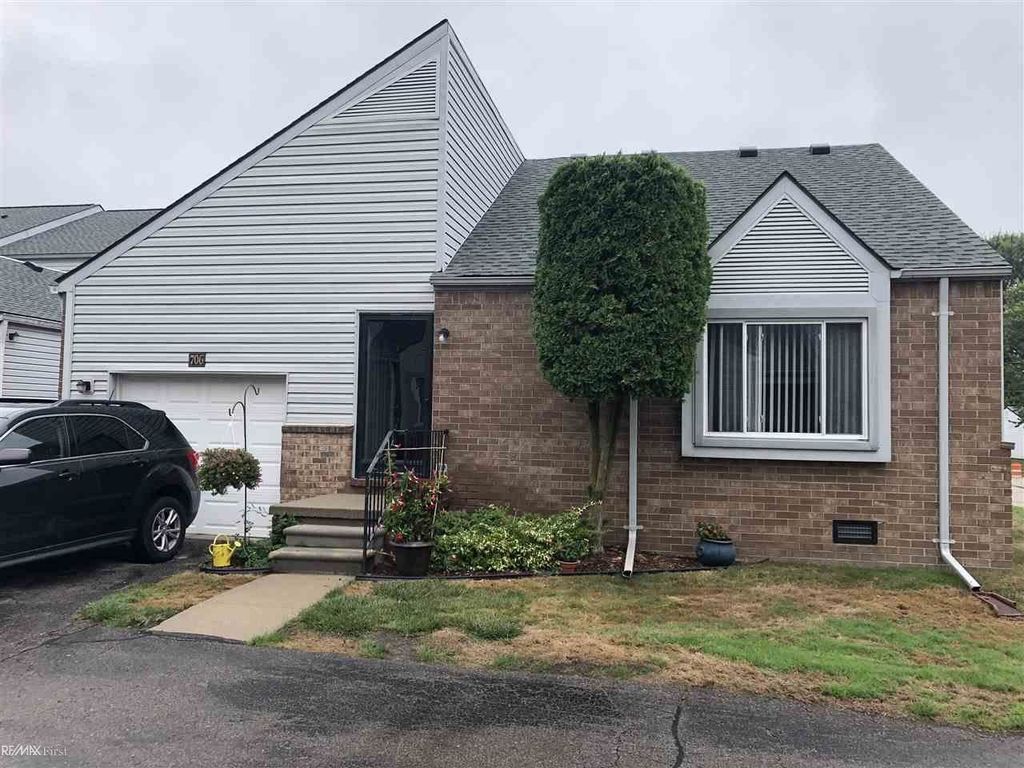 706 Claire Pointe Ct E, Saint Clair Shores, MI 48081 Trulia