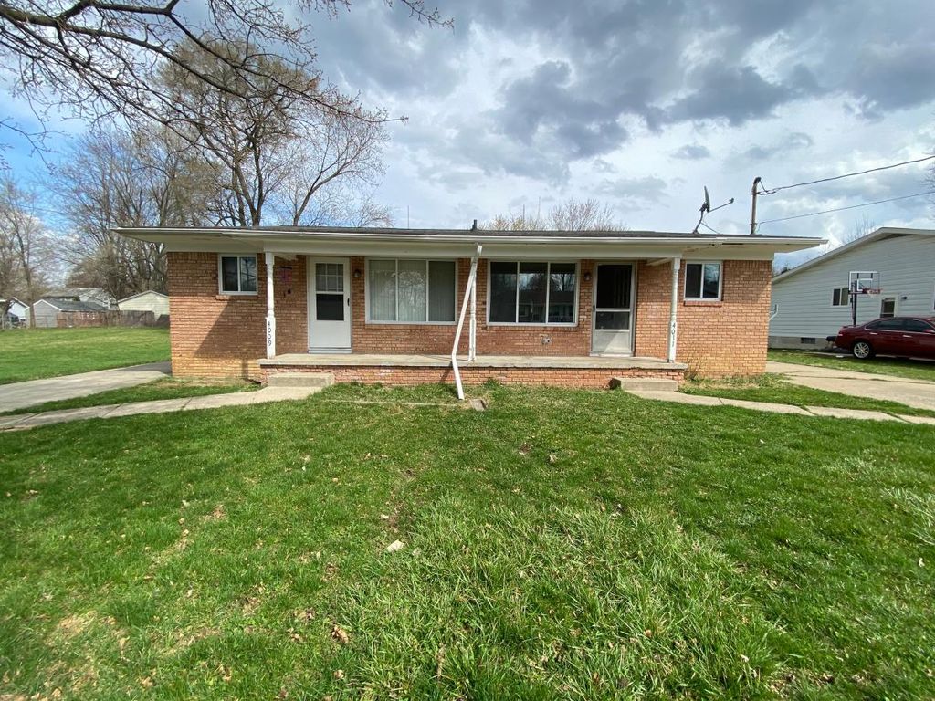 4009 Burchfield Dr, Lansing, MI 48910