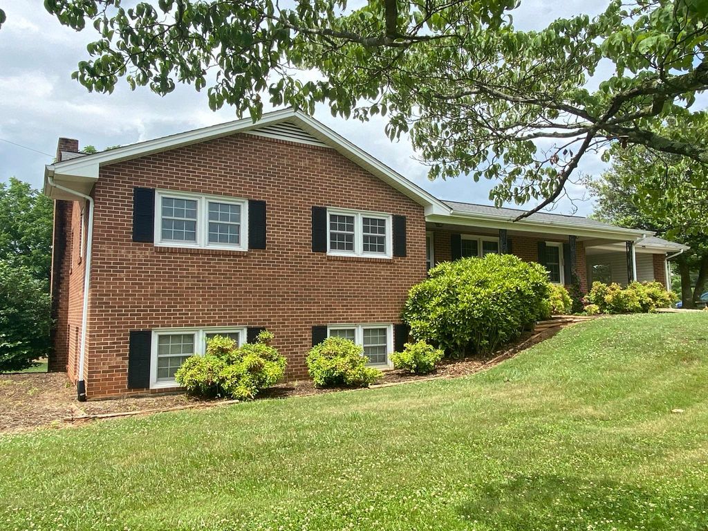 4660 Franklin St, Rocky Mount, VA 24151 Trulia