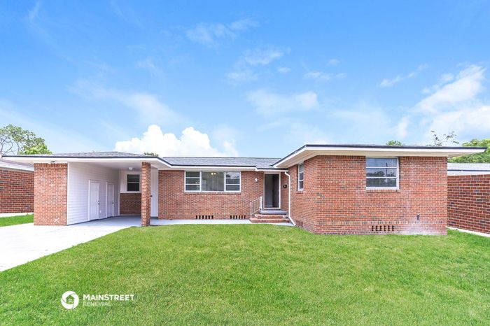 6603 Syringa Ln, Jacksonville, FL 32211