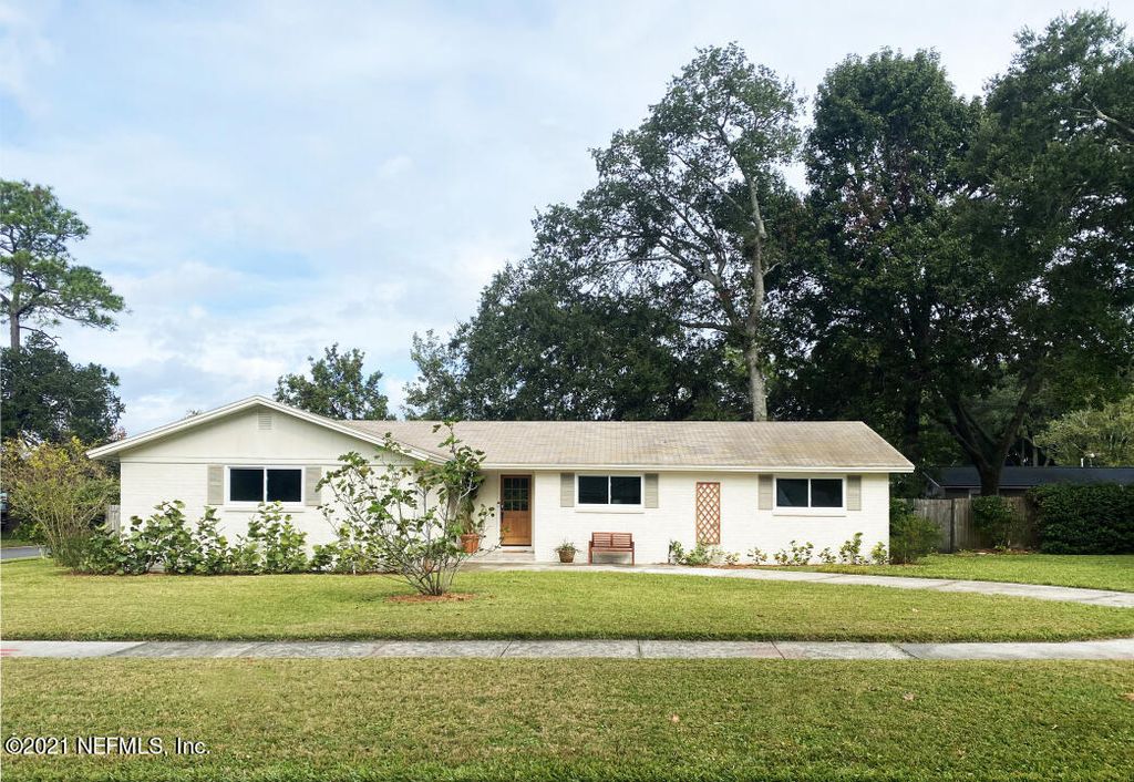 1449 Republic Dr, Jacksonville Beach, FL 32250