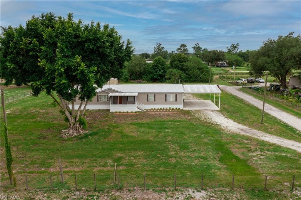 4480 Burkett Way, Clewiston, FL 33440